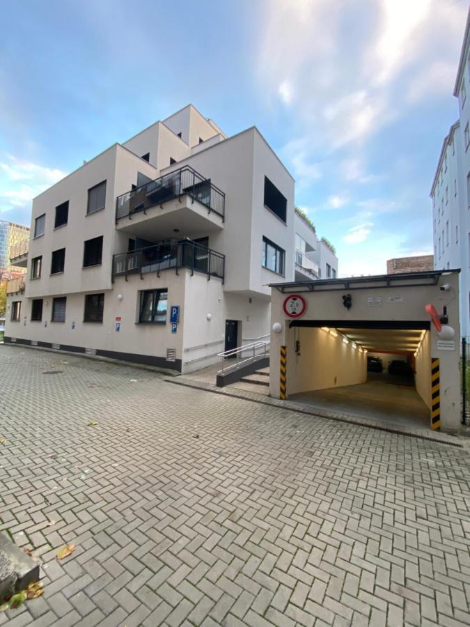 The Elite Suite II Downtown Ac & Garage Parking Bratislava Exteriér fotografie